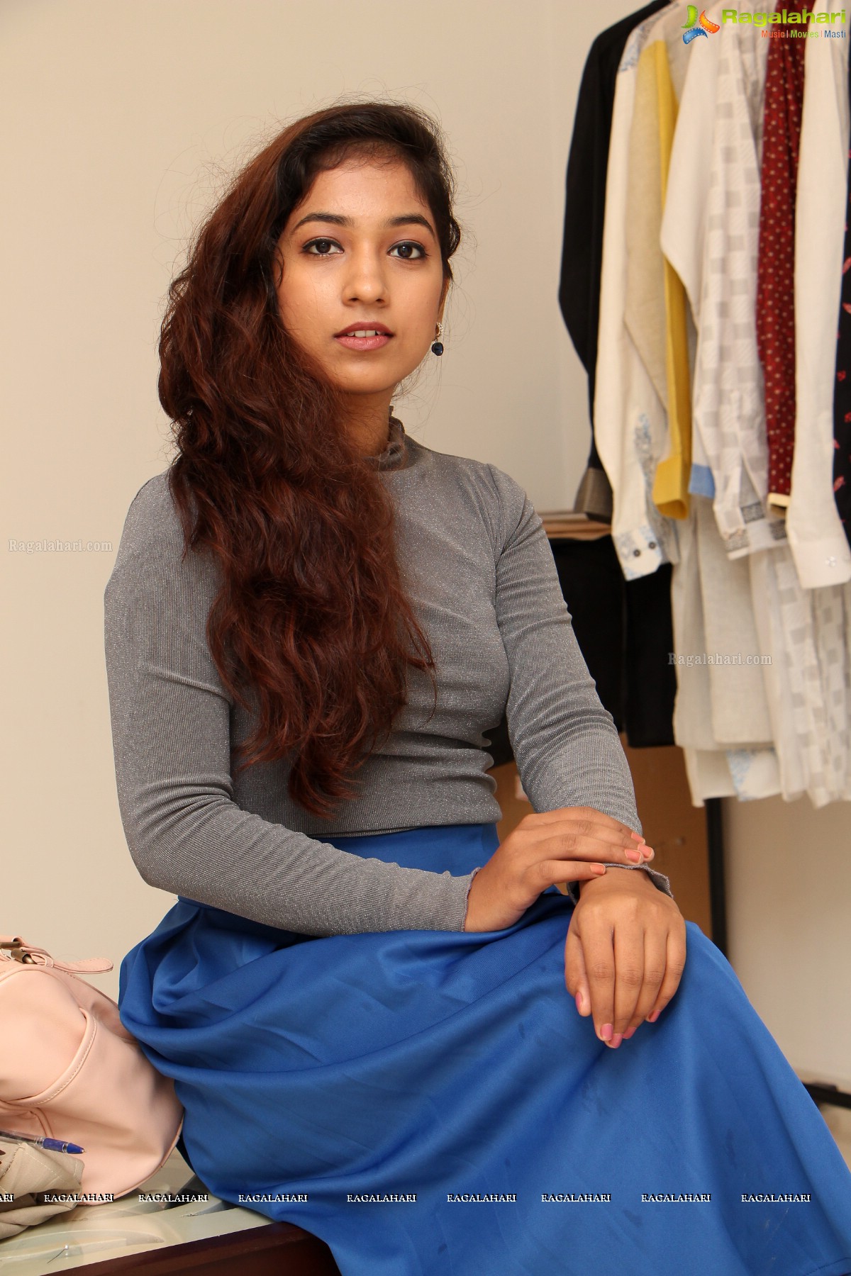 Manisha Patil at 6E Design Launch