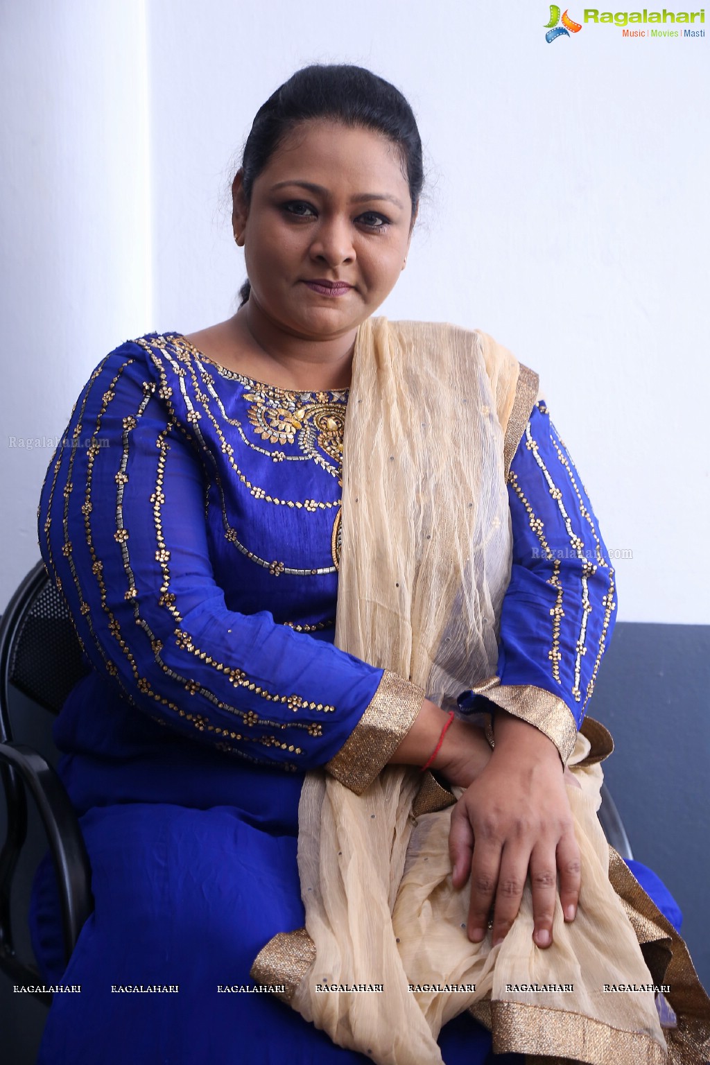 Shakeela at Dyavuda Audio Release