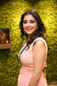 Aanchal Tikyani @ Nikitha Jewellery Celebrations