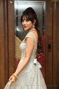 Angela Krislinzki HD Photos