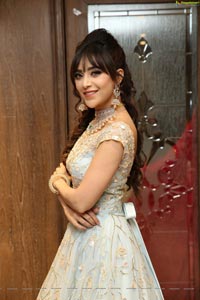 Angela Krislinzki HD Photos