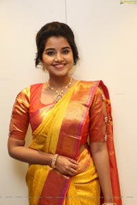 Anupama Parameswaran 