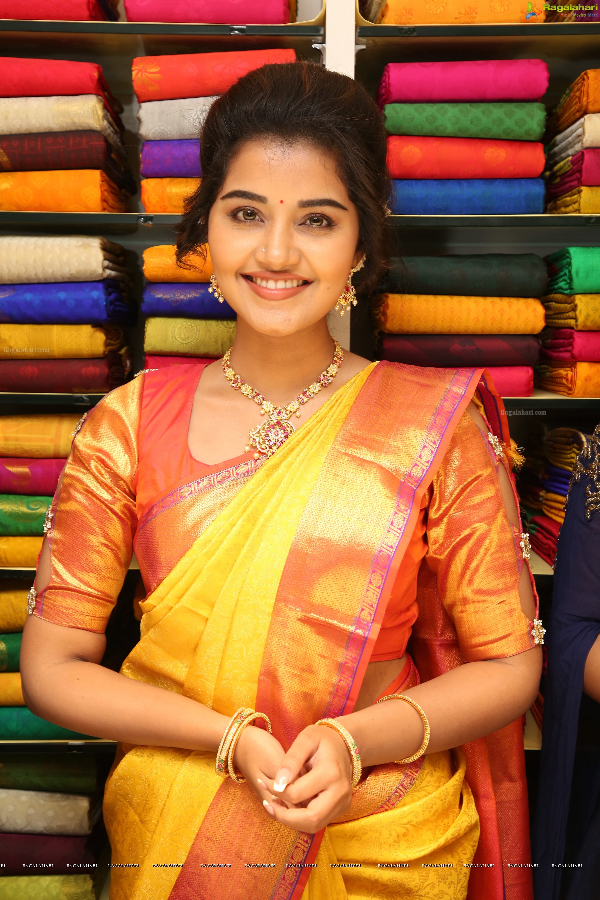 Anupama Parameswaran @ RS Brothers-A S Rao Nagar Launch - HD Gallery