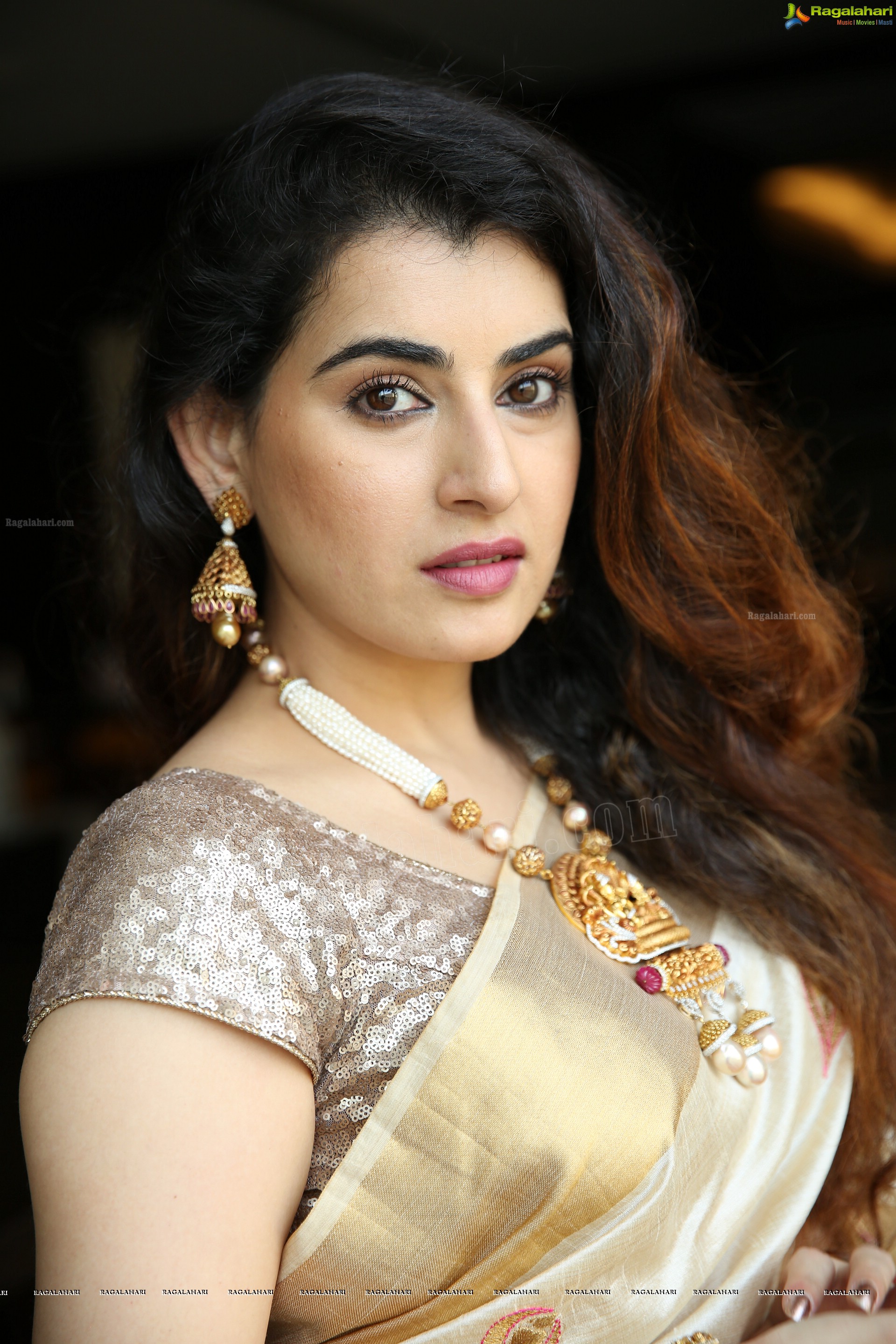 Archana (Exclusive) (High Definition)