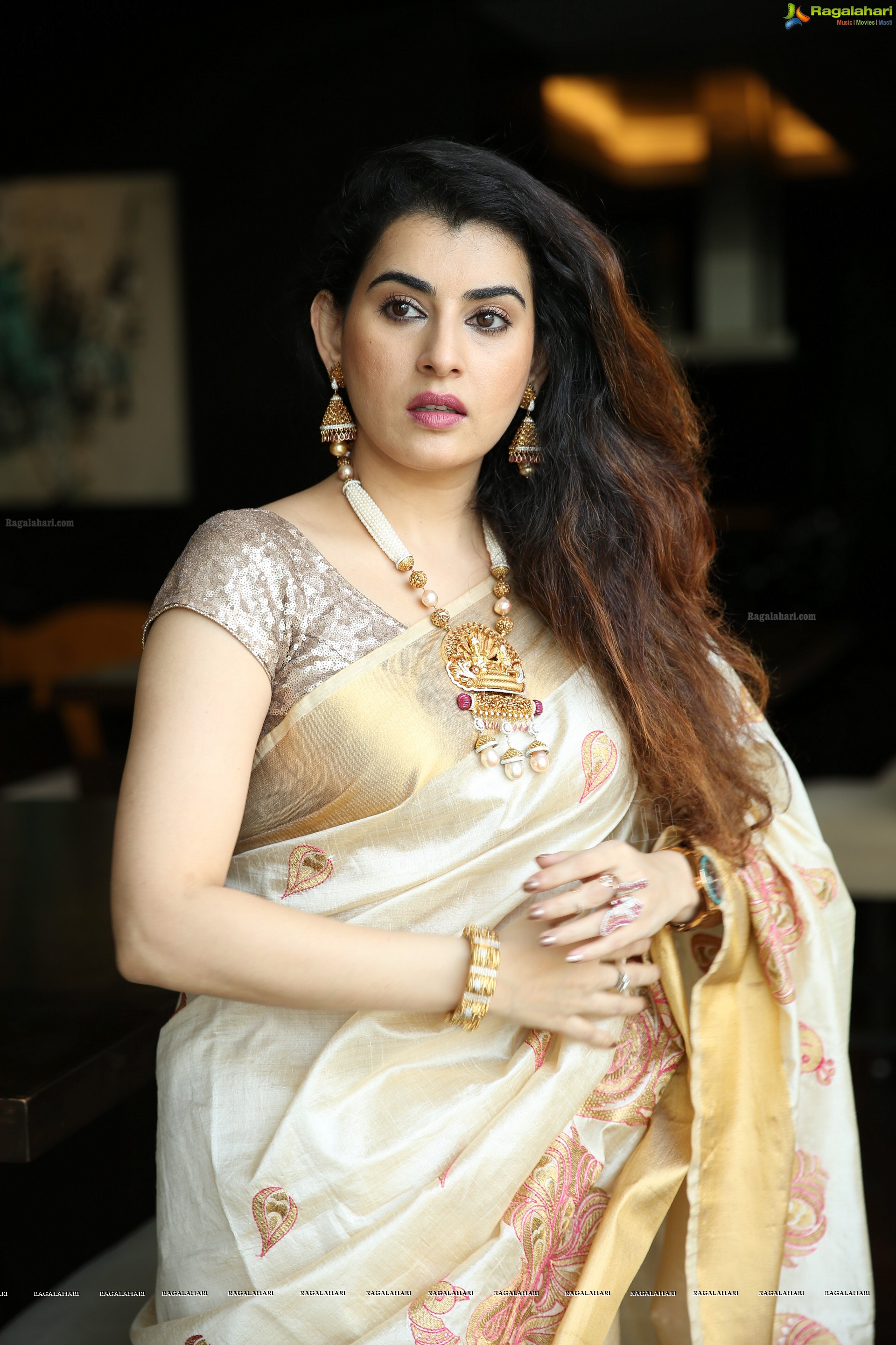 Archana (Exclusive) (High Definition)