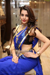 Diksha Panth Manepally Jewellers Utsavi Collection