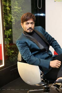 Kaushal Manda at Hair Crush Salon