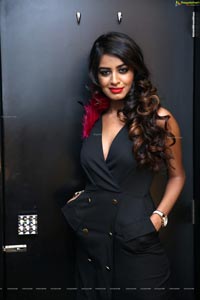 Komal Patil at Hair Crush Salon