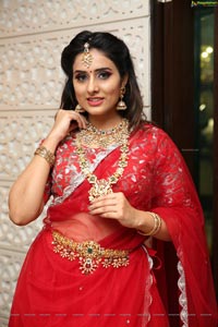 Nikitha Chaturvedi Manepally Jewellers Utsavi Collection