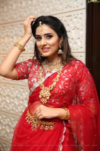 Nikitha Chaturvedi Manepally Jewellers Utsavi Collection