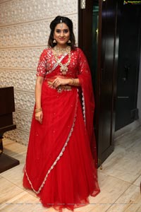 Nikitha Chaturvedi Manepally Jewellers Utsavi Collection