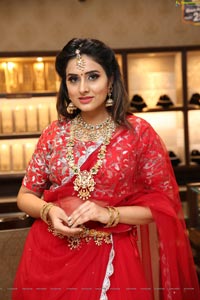 Nikitha Chaturvedi Manepally Jewellers Utsavi Collection