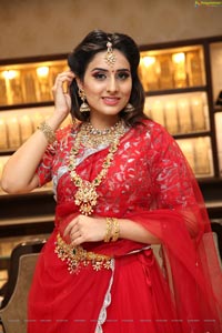 Nikitha Chaturvedi Manepally Jewellers Utsavi Collection