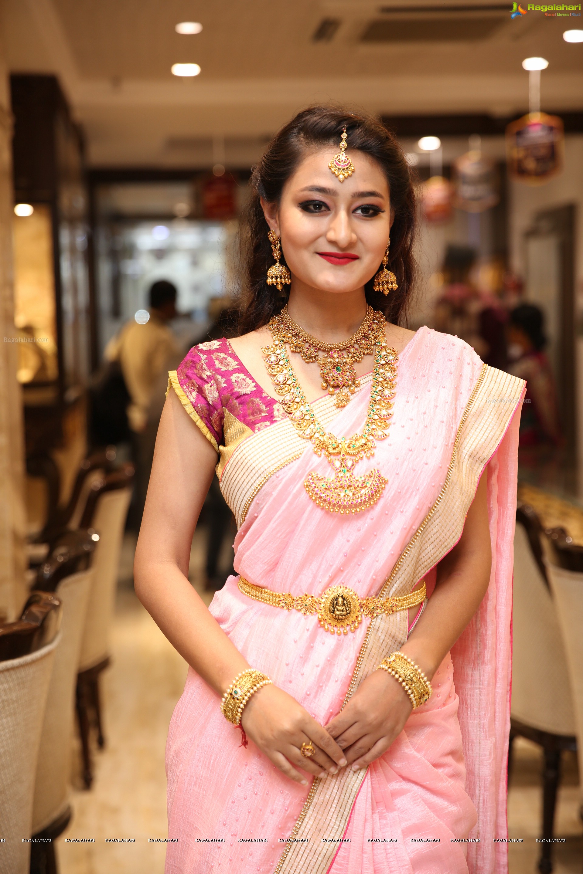 Nilofer Haidry at Manepally Jewellers Utsavi Collection Launch - HD Gallery