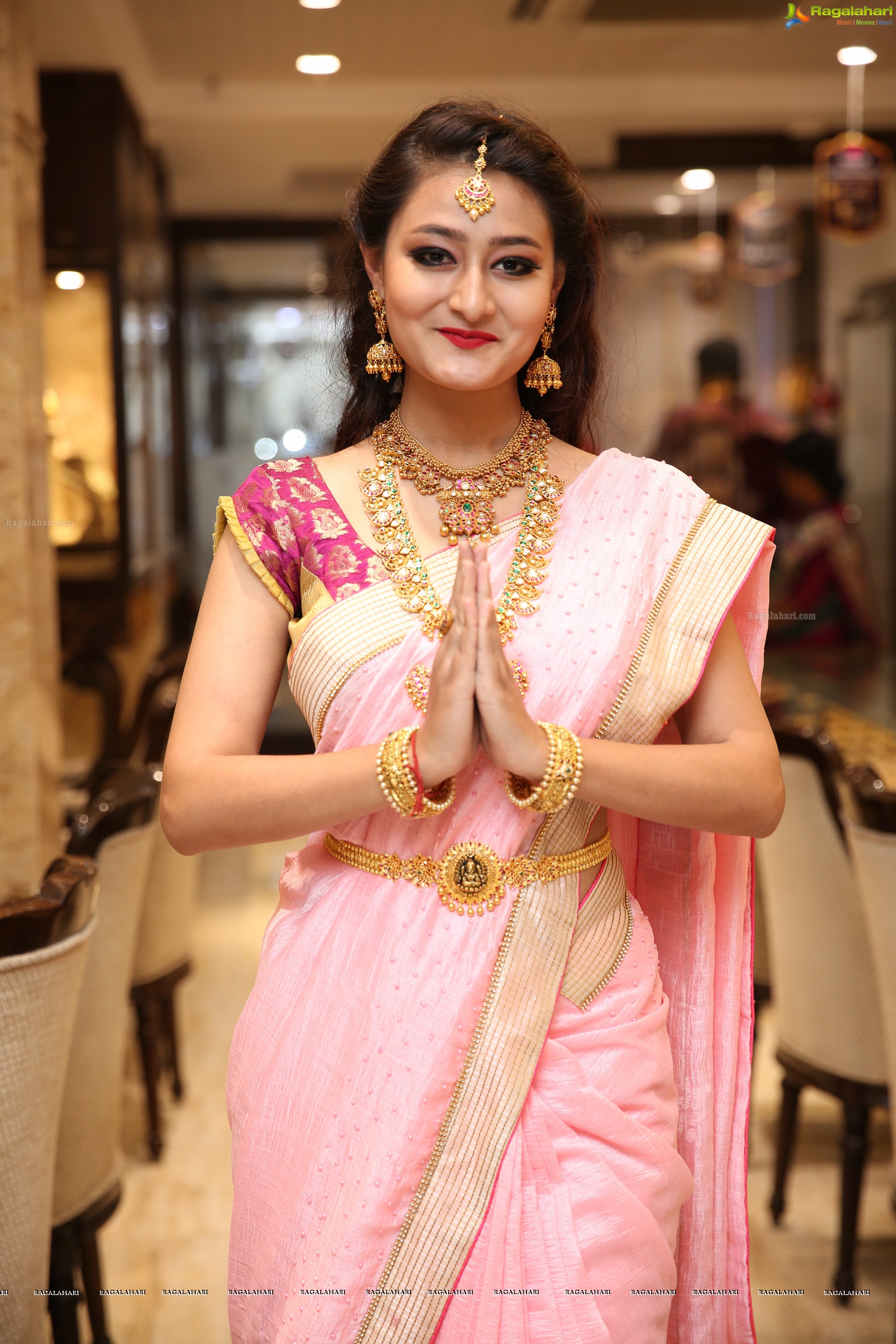 Nilofer Haidry at Manepally Jewellers Utsavi Collection Launch - HD Gallery