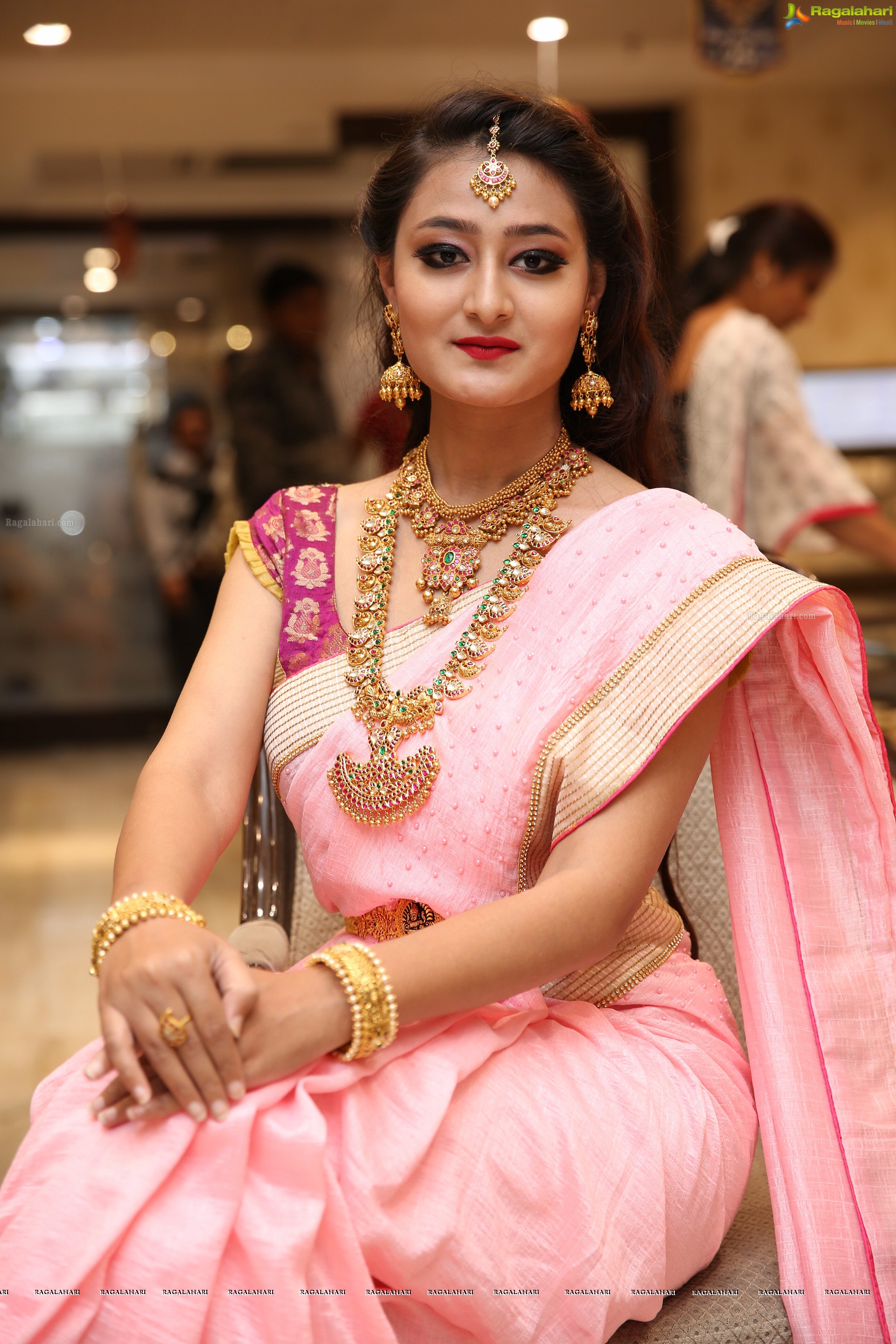 Nilofer Haidry at Manepally Jewellers Utsavi Collection Launch - HD Gallery