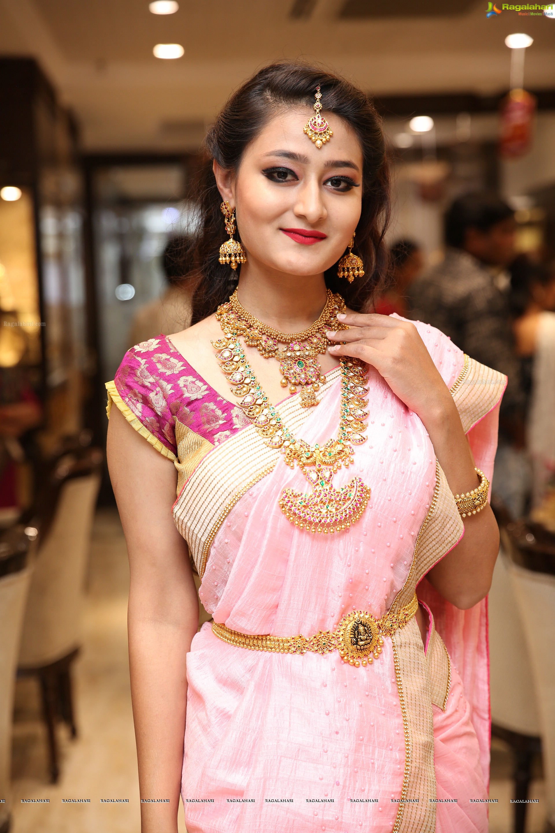 Nilofer Haidry at Manepally Jewellers Utsavi Collection Launch - HD Gallery