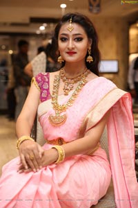 Nilofer Haidry Manepally Jewellers Utsavi Collection Launch