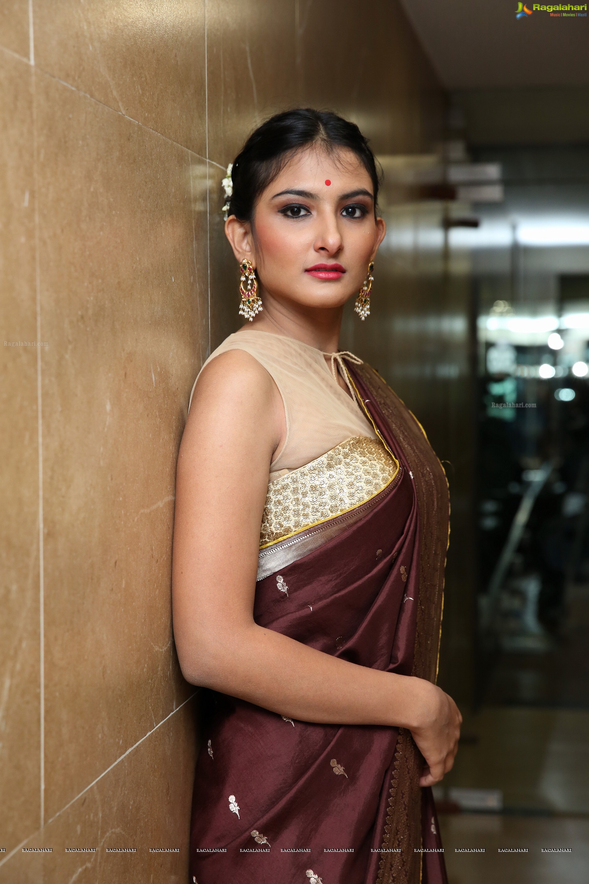 Rashi Sanghi @ 'The Temple View' Ballroom Launch at Hotel Adobe - HD Gallery