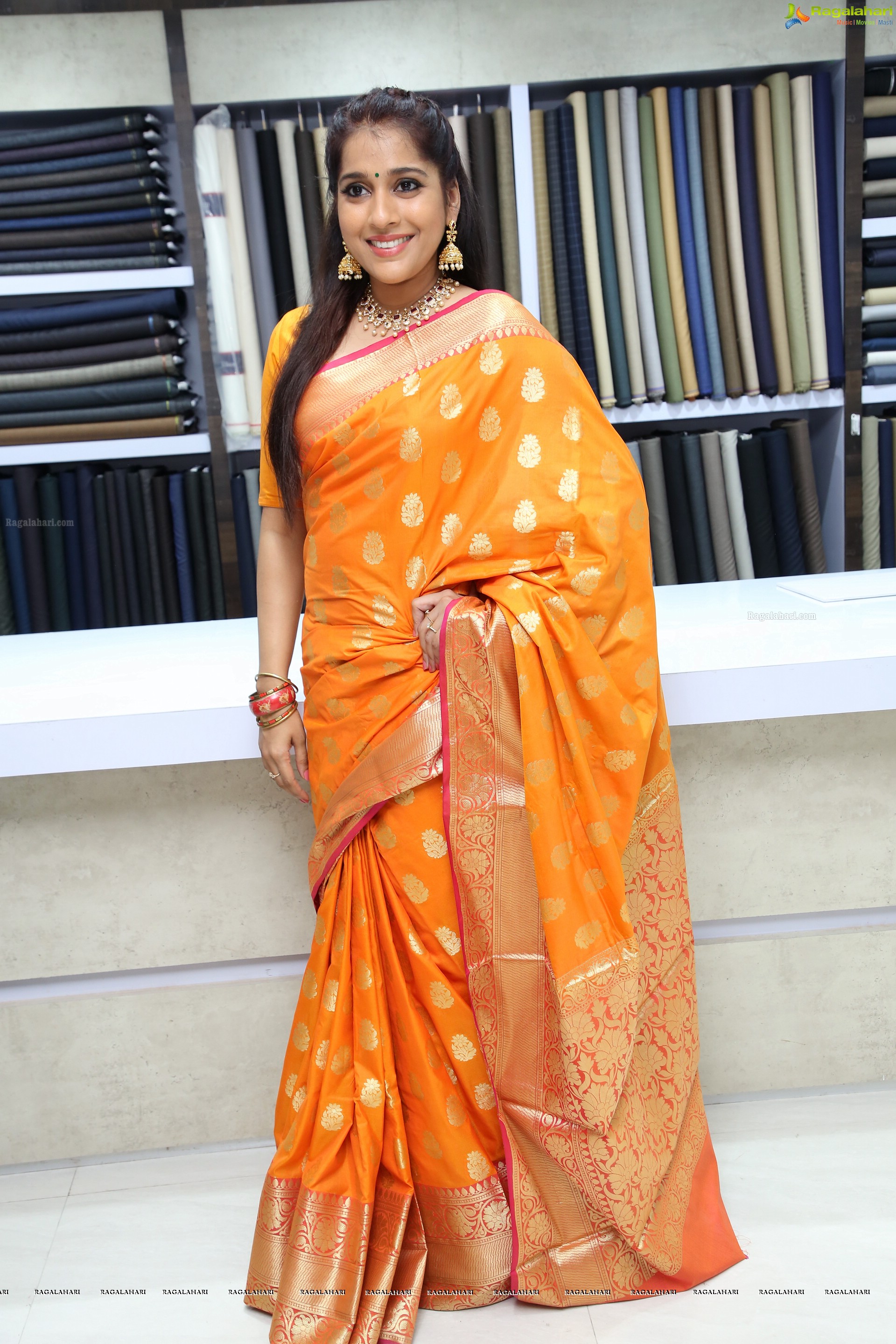 Rashmi Gautam @ Bhagawati Shopping Mall Launch - HD Gallery