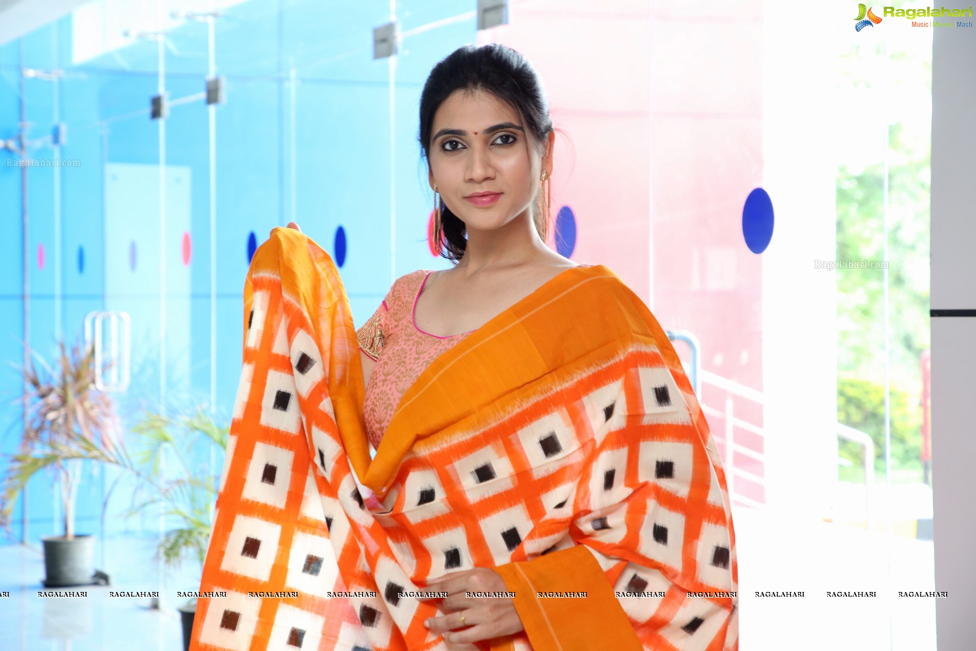 Sandhya Thota @ Pochampally IKAT Art Mela-2018 - HD Gallery