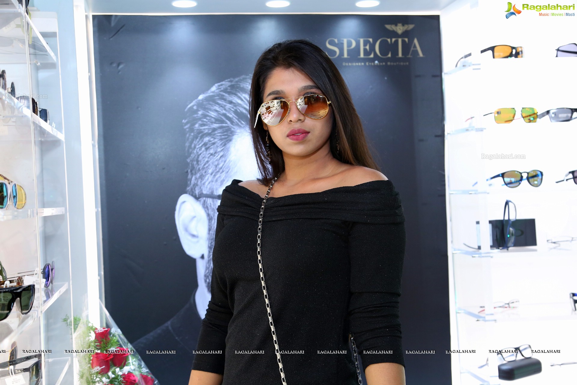 Sharon Sugatekar @ Sunil Shetty's SPECTA Launch - HD Gallery