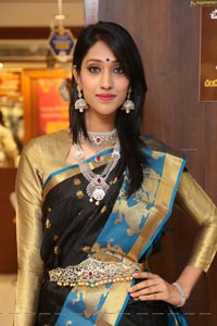 Veena Vemula @ Chandana Brothers Dasara Collection Launch