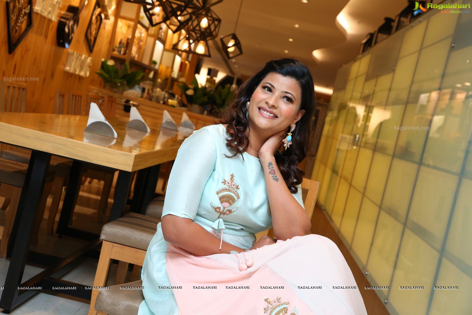 Veena Vijendar Photo Gallery on Her Birthday at Hilife - HD Gallery