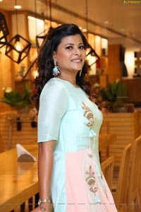 Veena Vijendar (HD) Photo Gallery