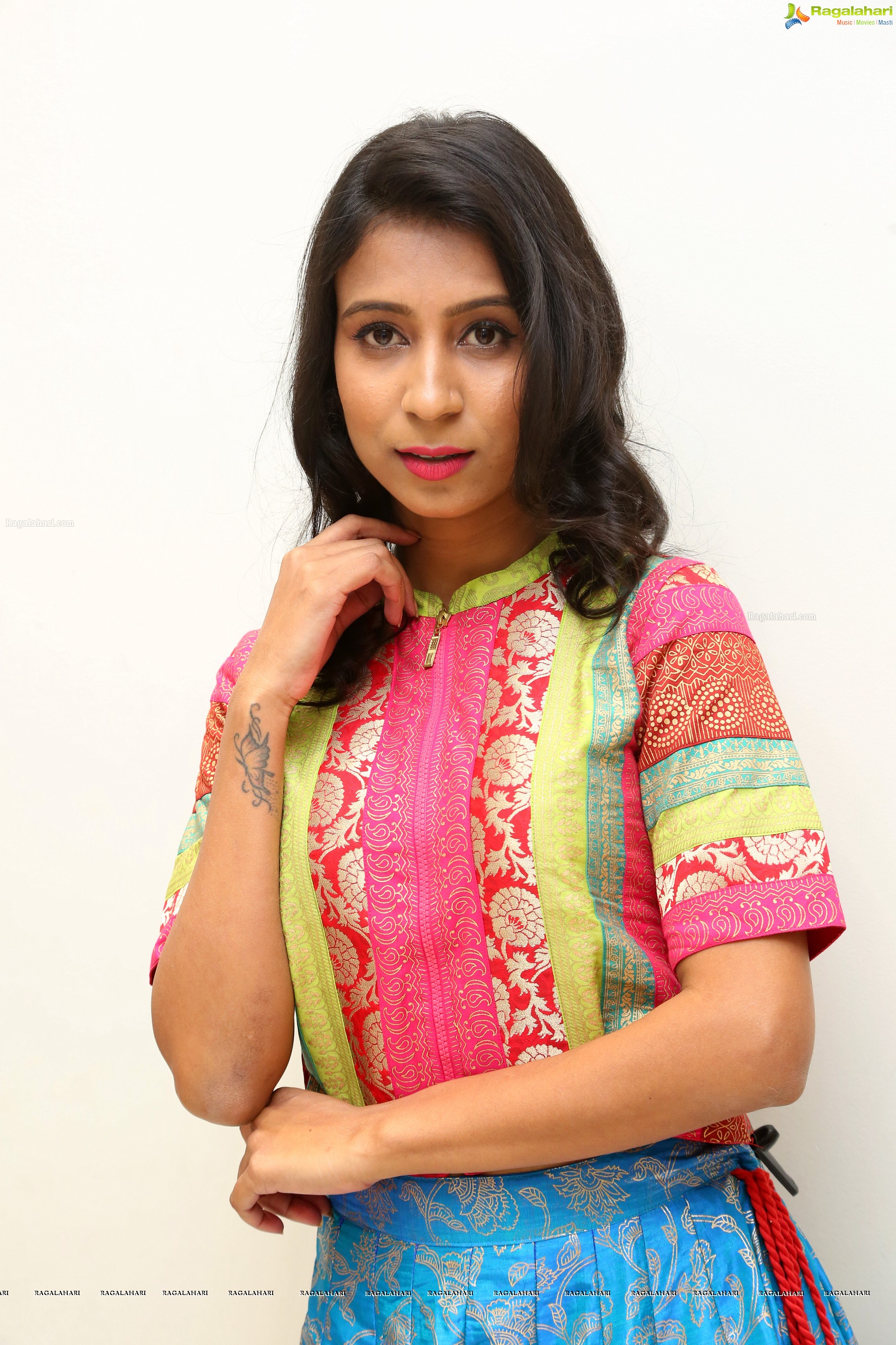 Vidya Indurkar @ Shoppers Stop Fashion Show - HD Gallery