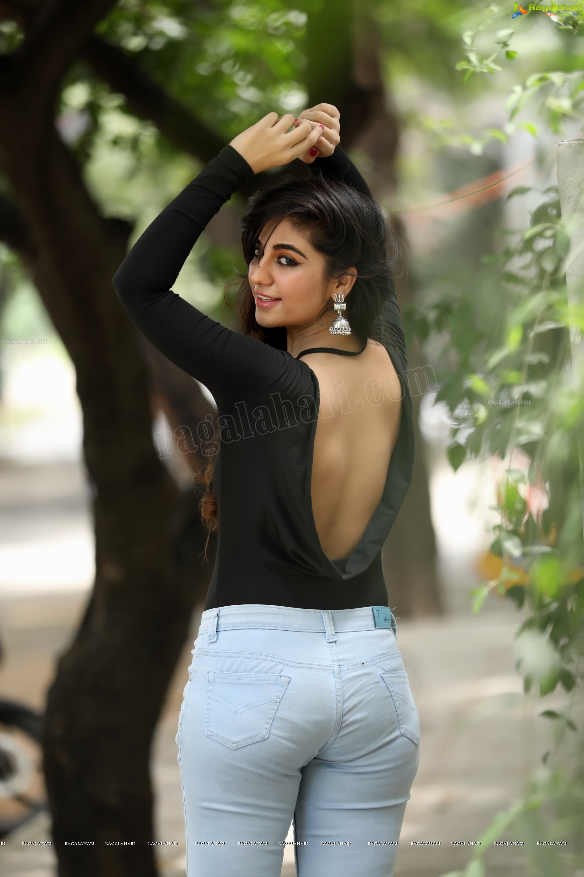 Harshita Panwar in Black Top and Blue Jeans, Exclusive Photo Shoot