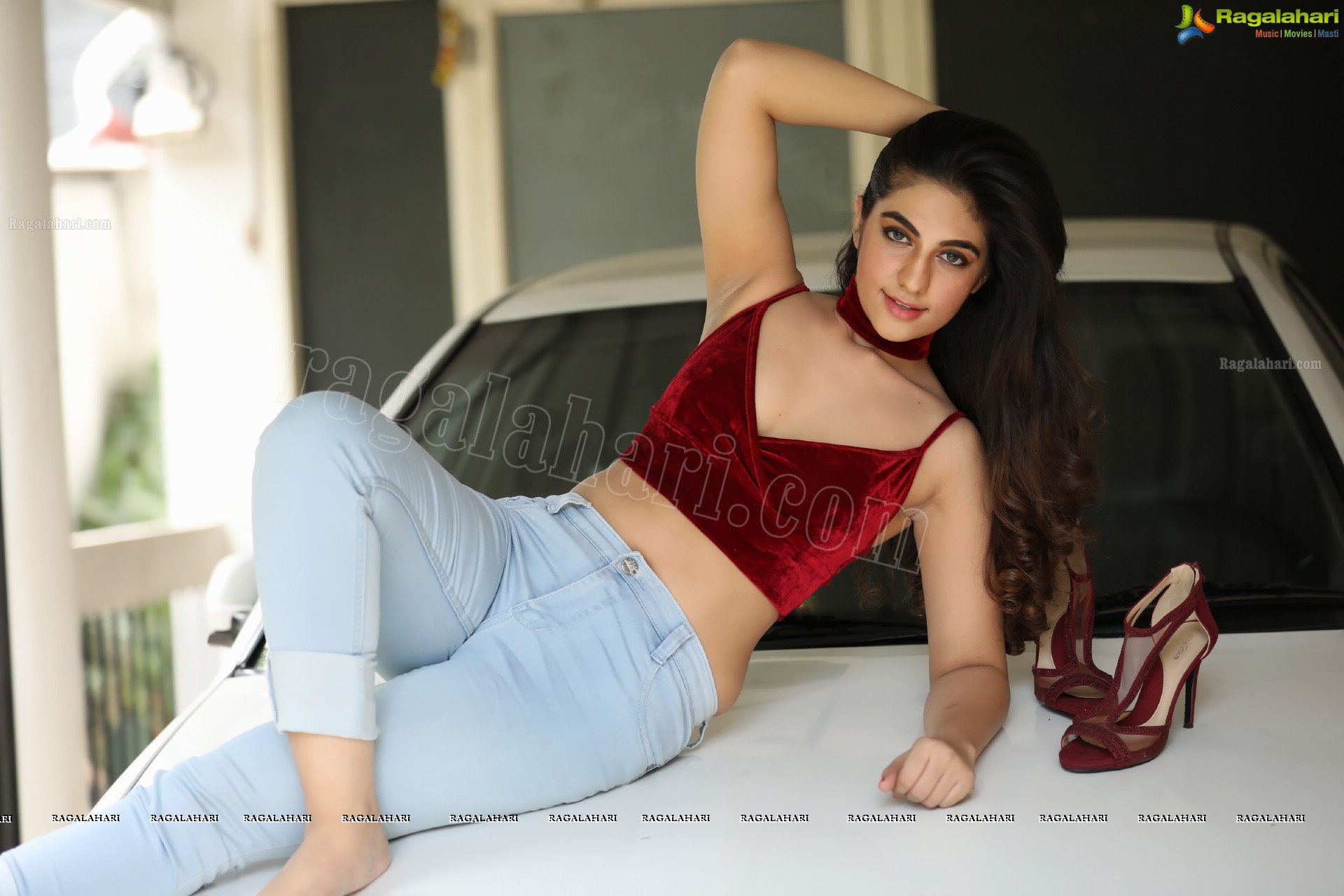 Harshita Panwar in Red Velvet Crop Top and Jeans, Exclusive Photo Shoot