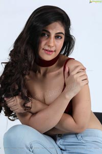 Harshita Panwar Exclusive Studio Shoot