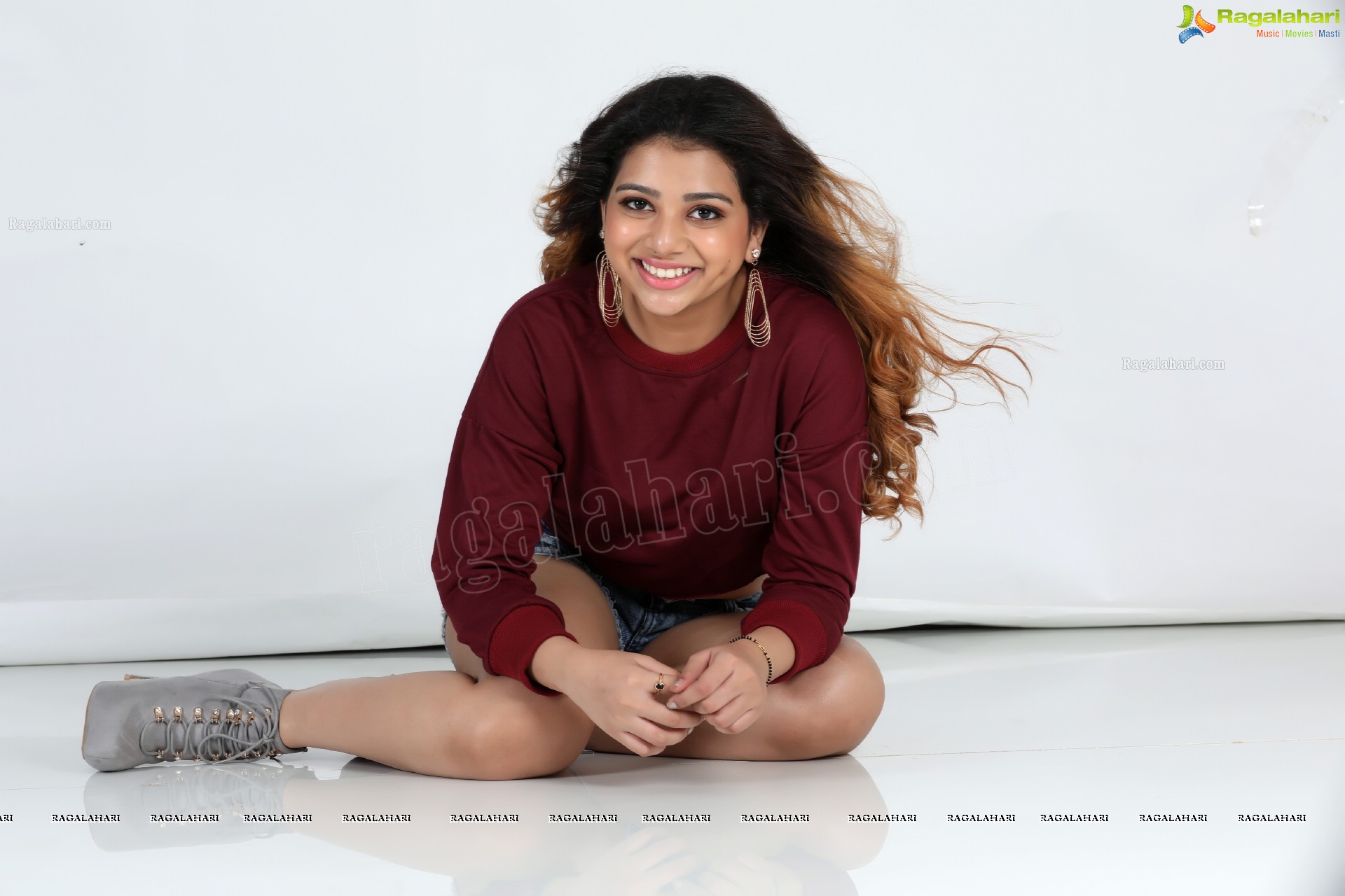 Nameera Mohammed (Exclusive Studio Shoot)