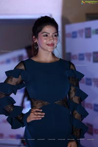 Mehreen Kaur Pirzada @ Hyderabad NOTA Public Meet