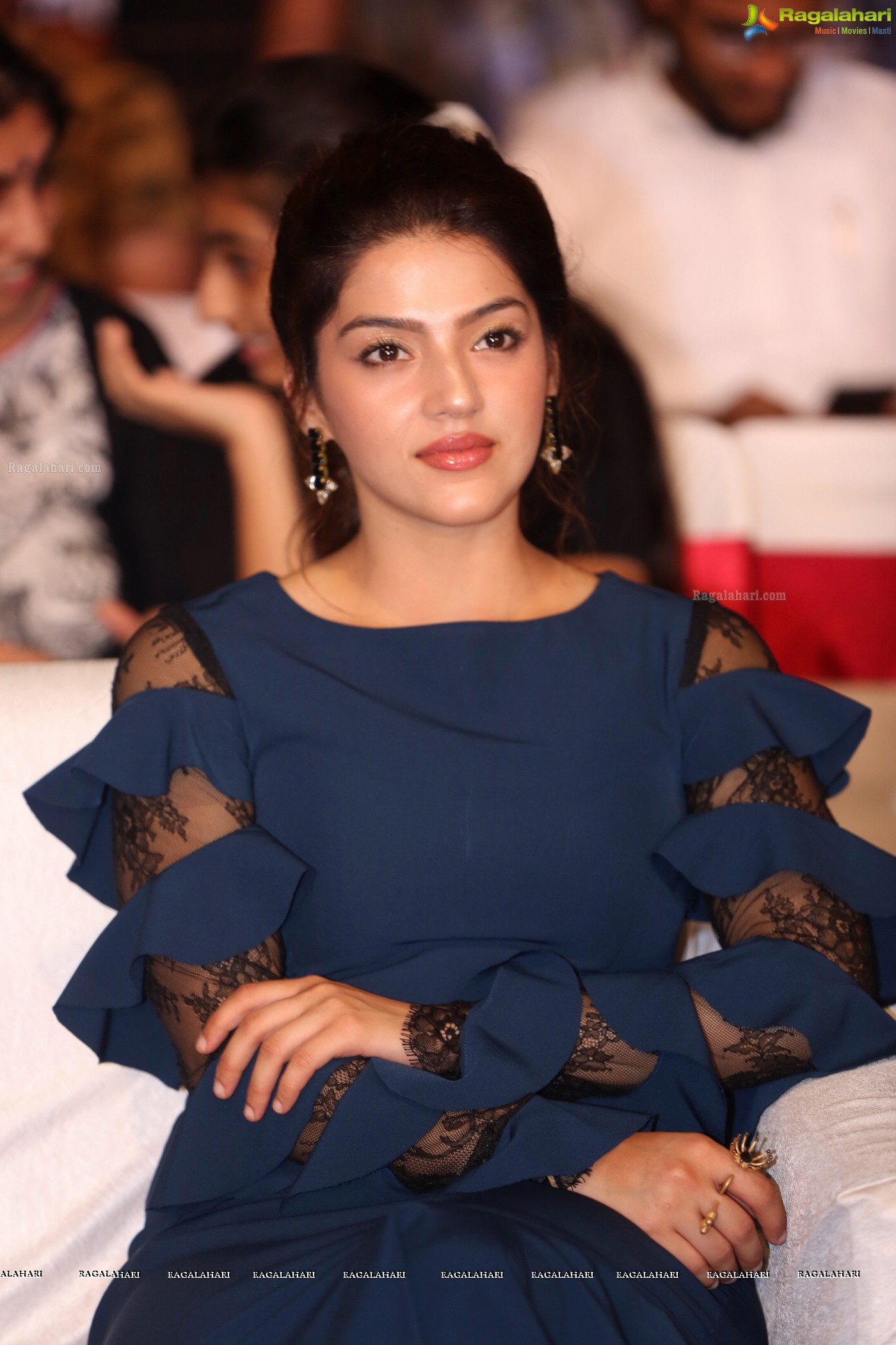 Mehreen Kaur Pirzada @ Hyderabad NOTA Public Meet