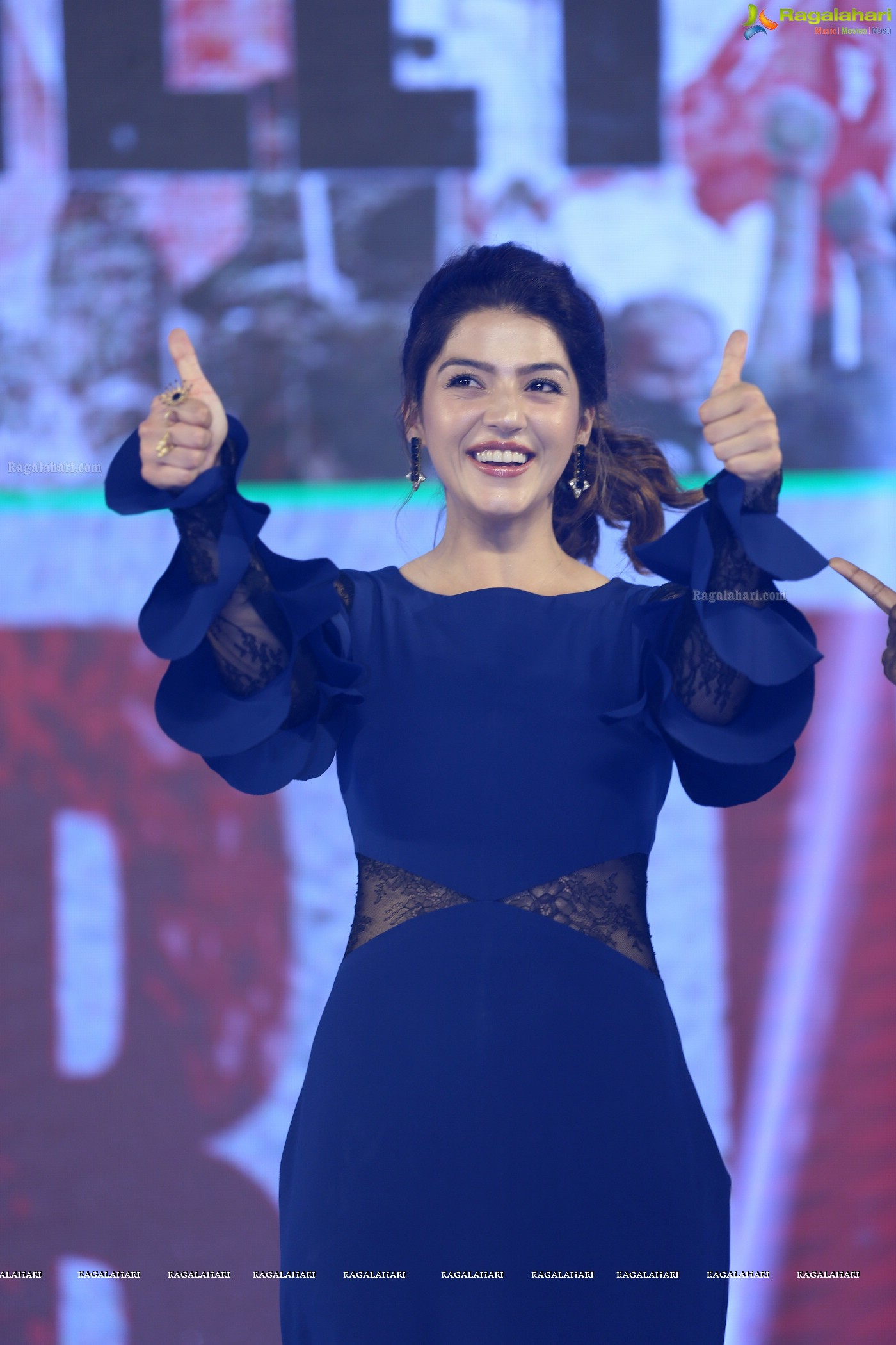 Mehreen Kaur Pirzada @ Hyderabad NOTA Public Meet