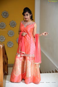 Preethi Singh at Sutraa Logo Launch