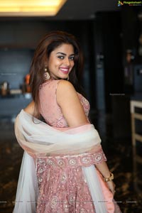 Siddhi Idnani at Diva Galleria Jewellery Showcase