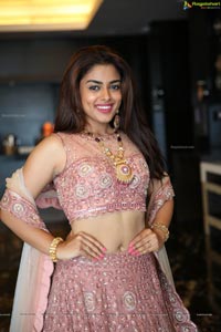 Siddhi Idnani at Diva Galleria Jewellery Showcase