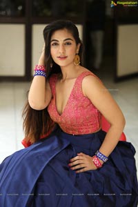 Harshitha Panwar at Bewars Pre-Release Press Meet