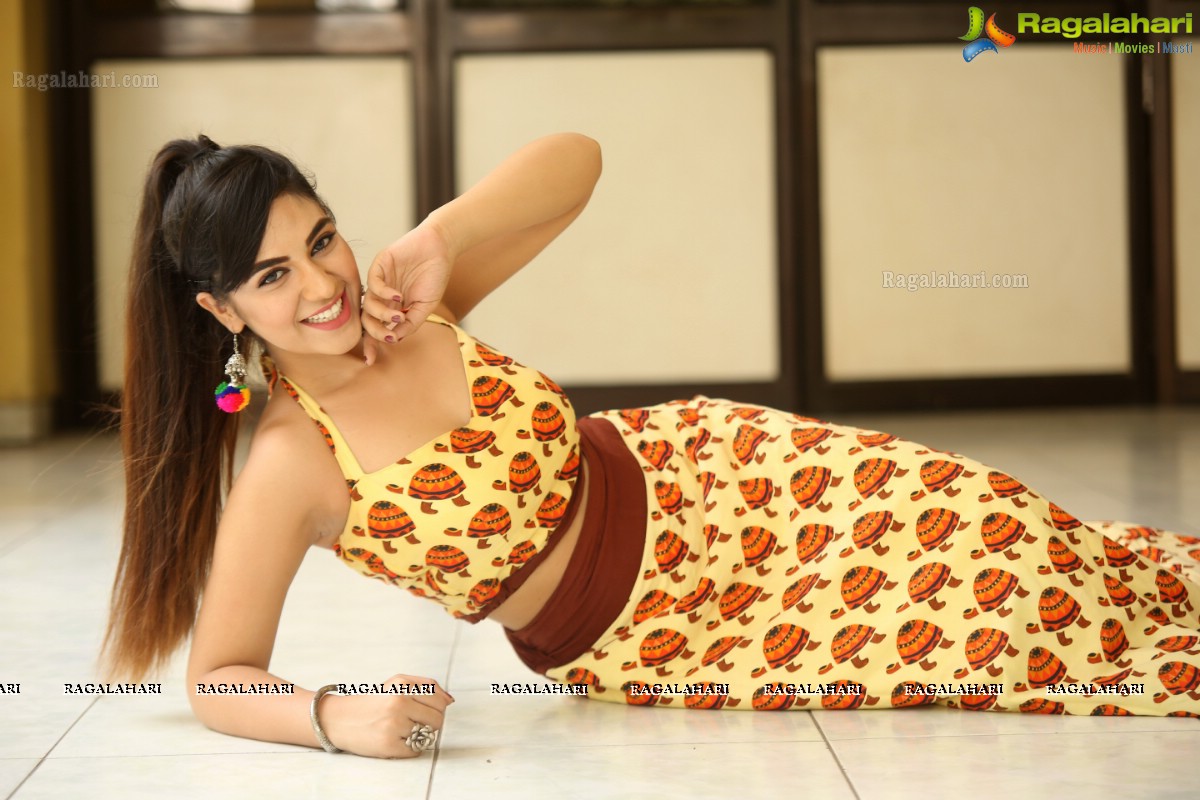 Harshitha Panwar in Yellow and Brown Printed Crop Top and Long Skirt, Photo Gallery
