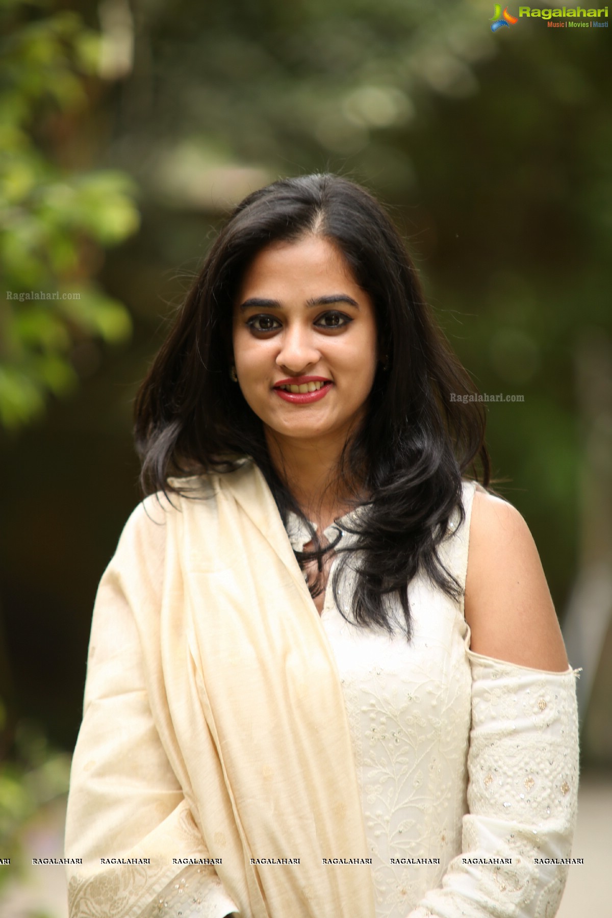 Nanditha Raj @ Viswamitra Teaser Launch