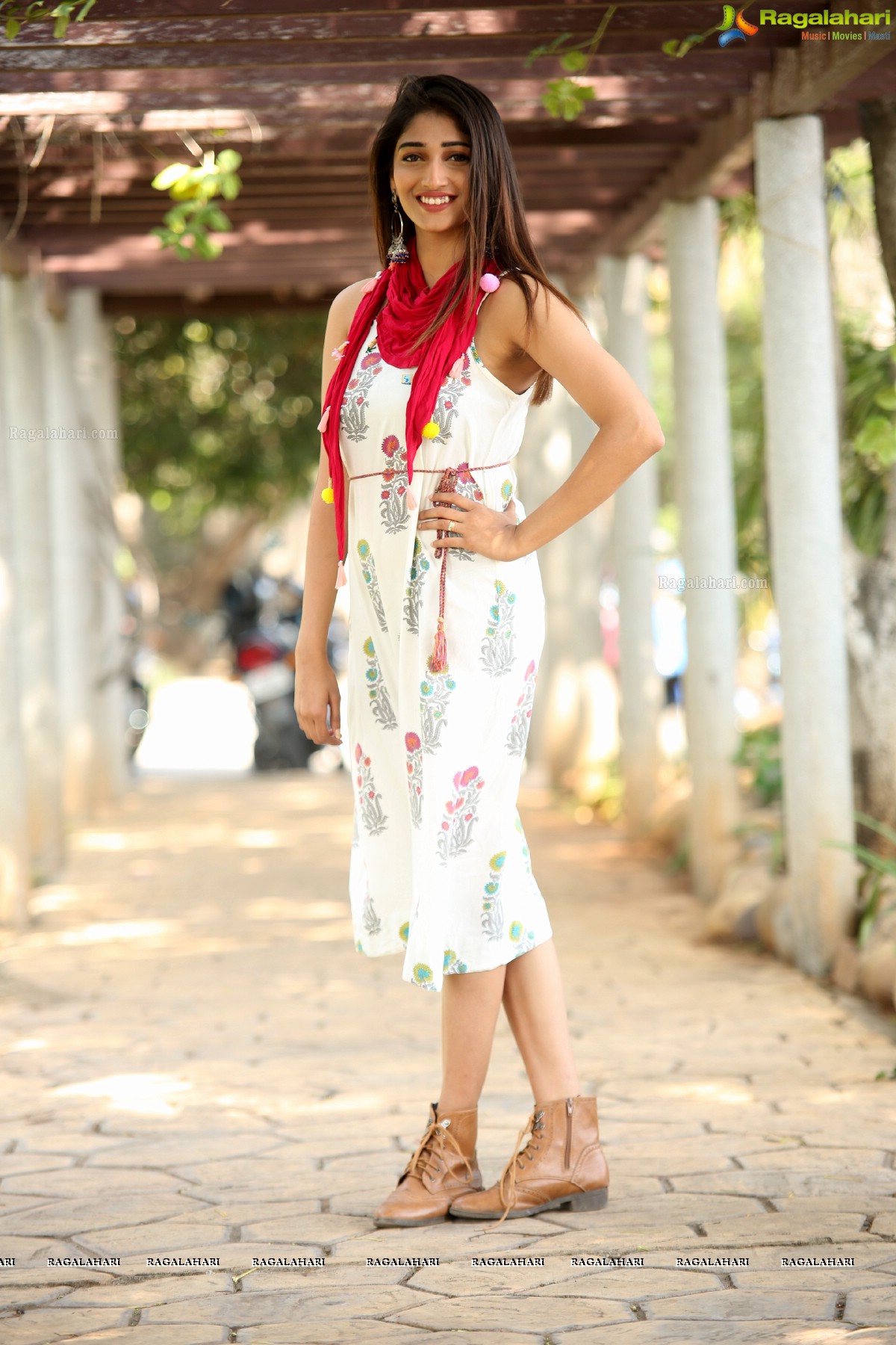 Priya Vadlamani @ Husharu Press Meet