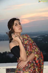 Raashi Khanna