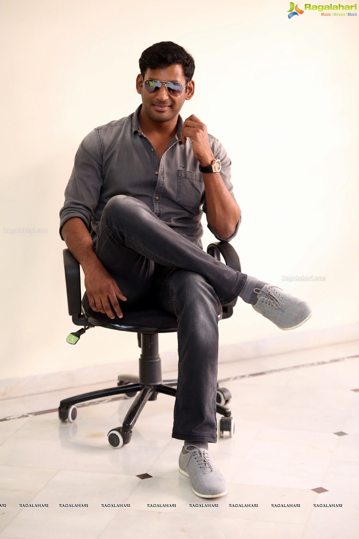 Vishal @ Pandem Kodi 2 Interview