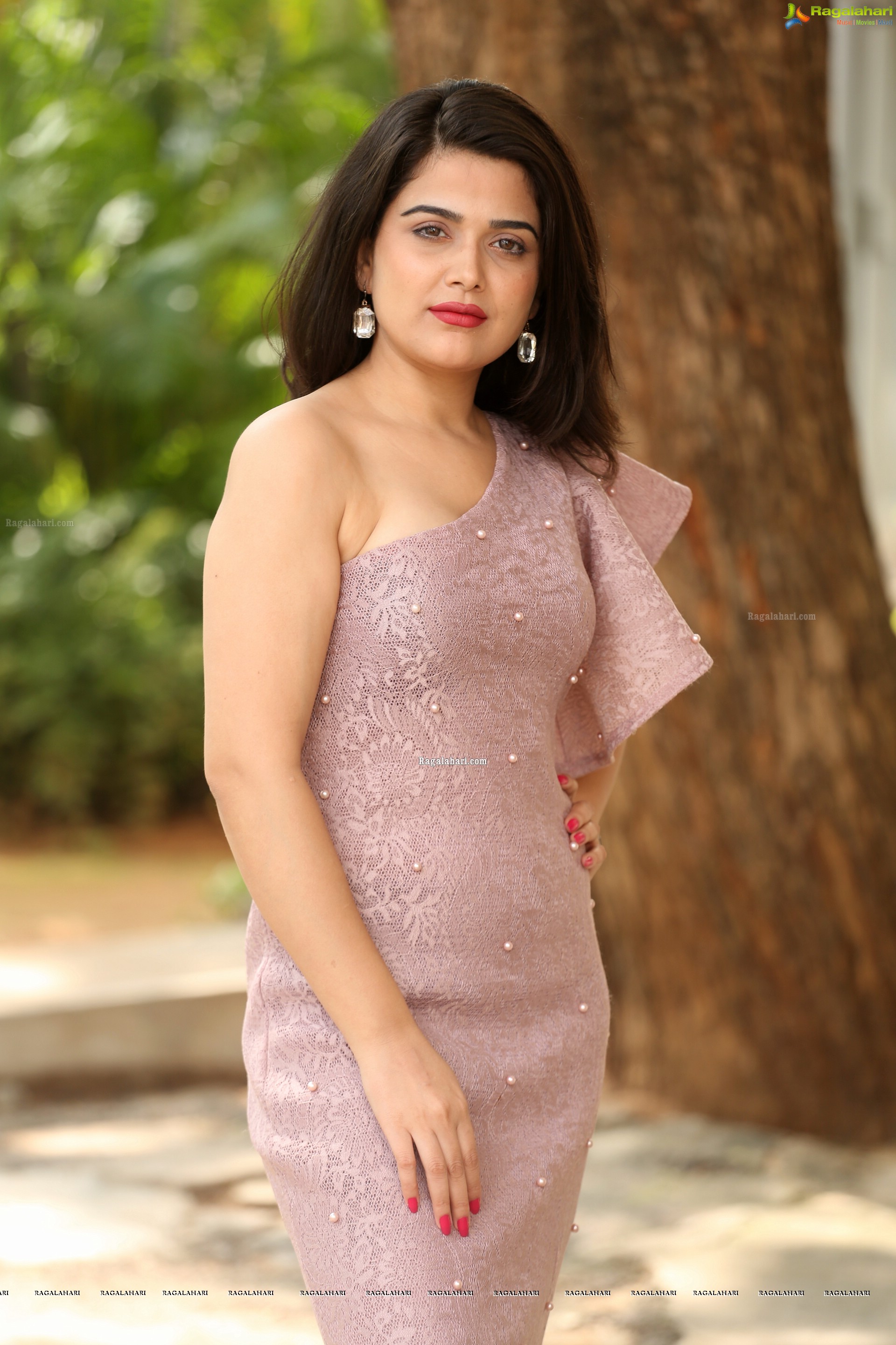 Ayesha Singh @ Yedu Chepala Katha Press Meet - HD Gallery