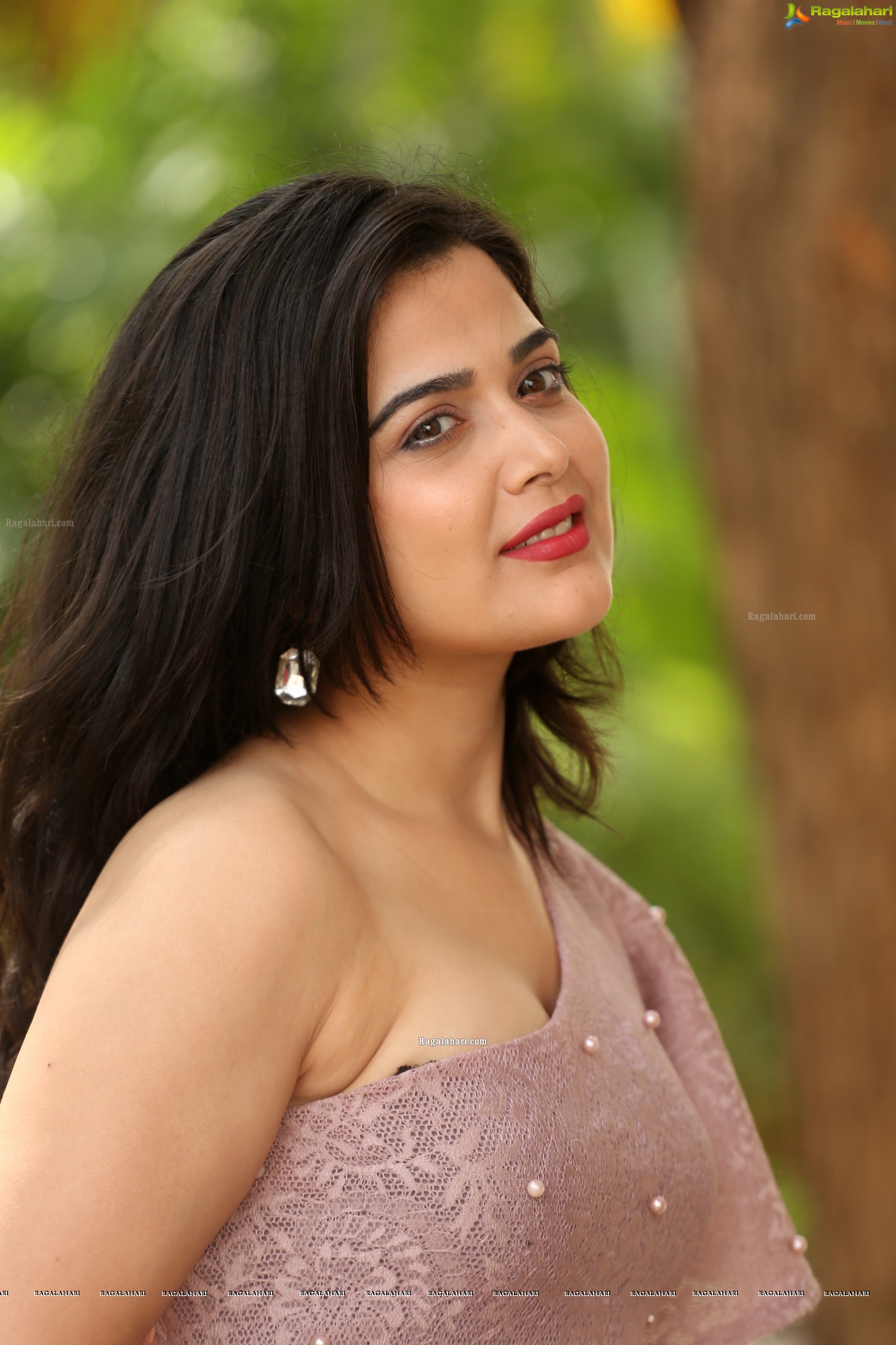 Ayesha Singh @ Yedu Chepala Katha Press Meet - HD Gallery