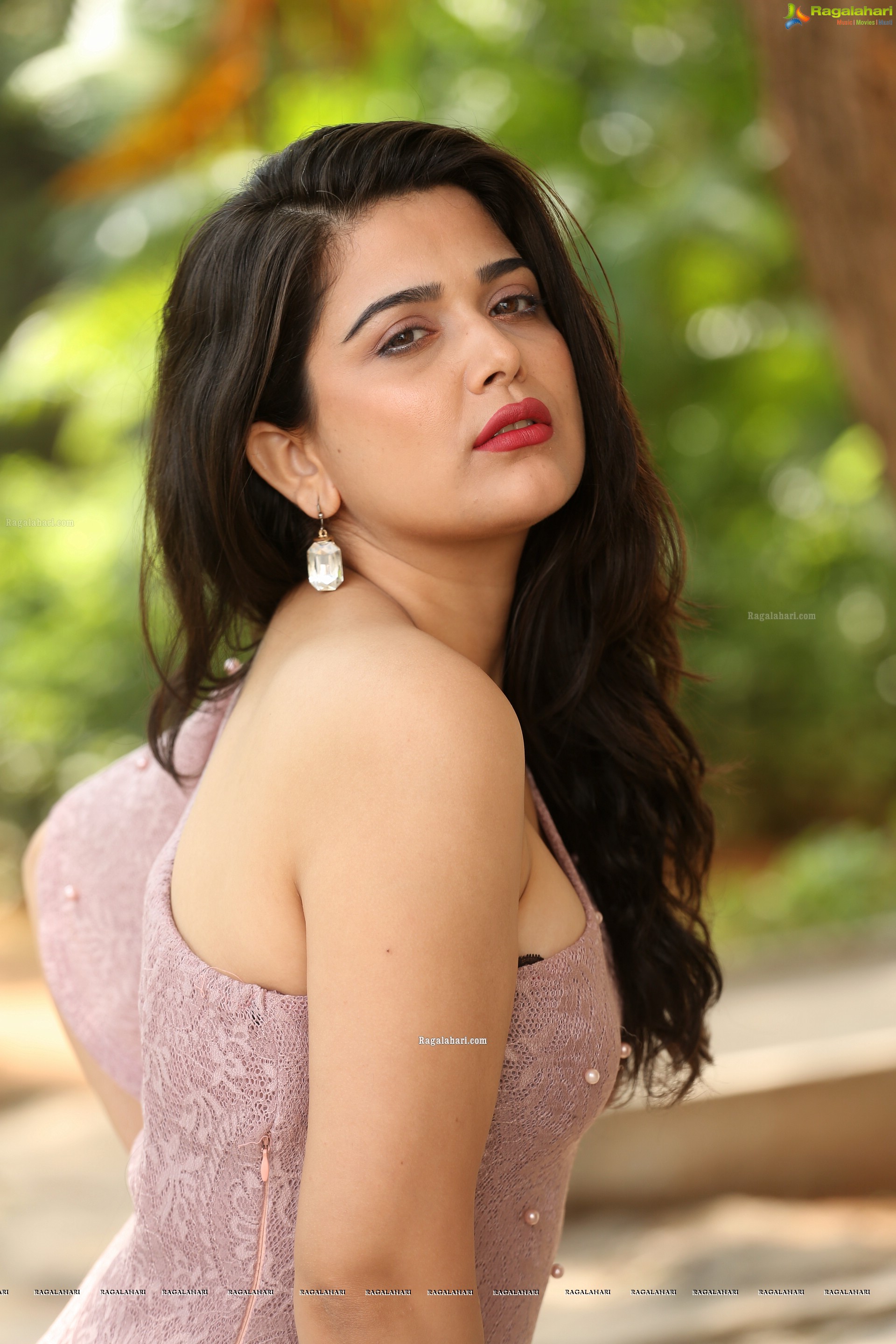 Ayesha Singh @ Yedu Chepala Katha Press Meet - HD Gallery