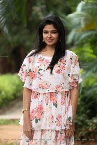 Telugu Actress Harshitha Chowdary